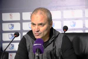 Erkan Sözeri: “Oyuncularımı gönülden kutluyorum, fiziksel eksikliğe rağmen bu savaşı her futbolcu yapamaz”