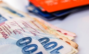 Kredi kartı kullanan herkes için geçerli! Flaş faiz açıklaması, 805 lira...