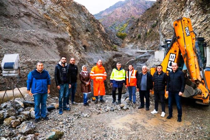 Bölge Müdürü Yavuz; Narman, Oltu ve Uzundere Baraj inşaatlarında incelemede bulundu