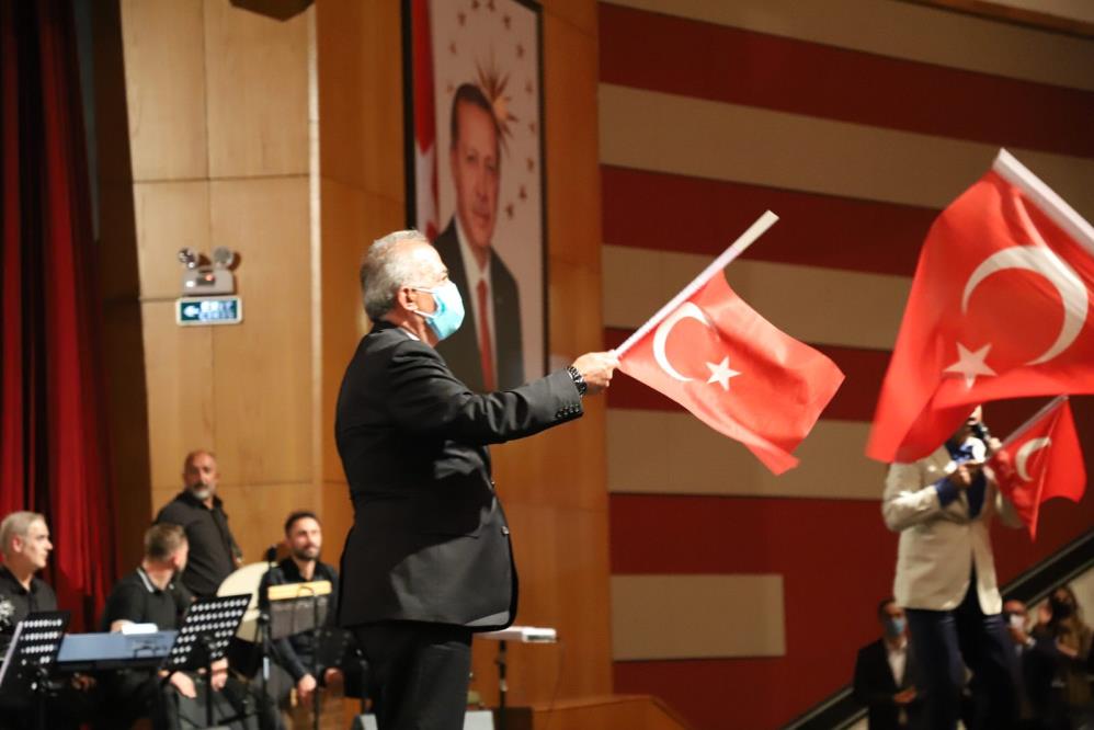 Cumhuriyet Bayramı Atatürk Üniversitesi’nde çeşitli etkinliklerle kutlanıyor