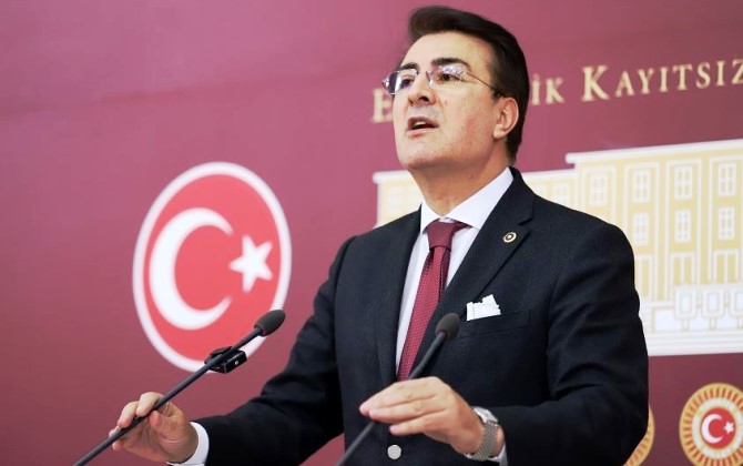 Aydemir: ‘Erzurumsporlular olarak adil yönetim istiyoruz’