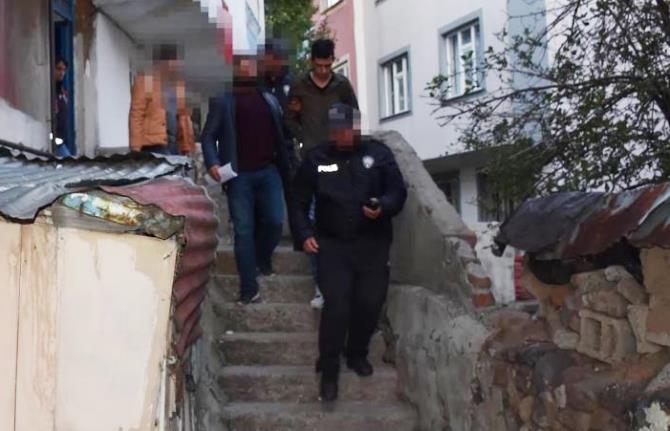 Erzurum’da çeşitli suçlardan aranan 51 şüpheliden 28’i tutuklandı