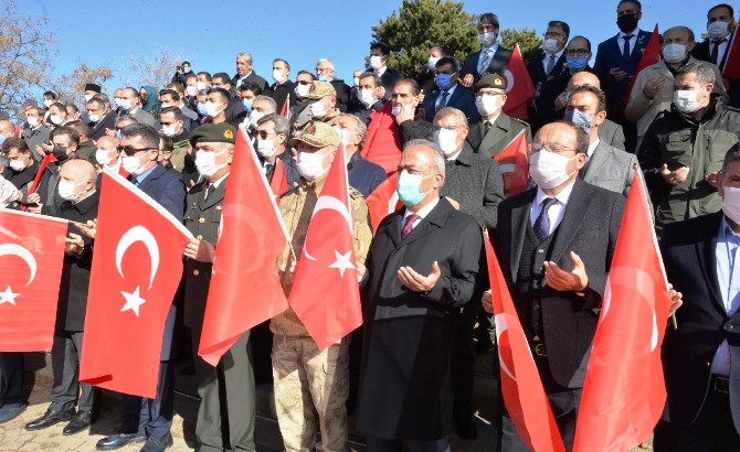 93. Harbinin Yıl Dönümünde Ecdada Saygı Töreni Düzenlendi