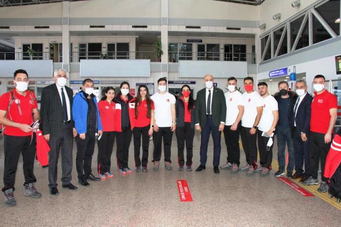 Curling milli takımı Avrupa yolcusu