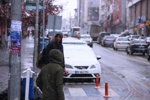 Erzurum Güne Karla Uyandı