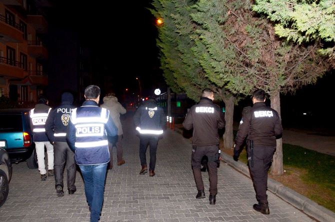 Polis suçlulara göz açtırmıyor