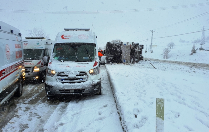 Erzurum Otobüsü kaza yaptı..1 ölü