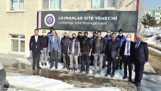 Atatürk Üniversitesi lojman site yönetimi işçilerine yönelik basın açıklaması yapıldı