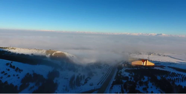 Erzurum'da sis kartpostallık görüntüler oluşturdu