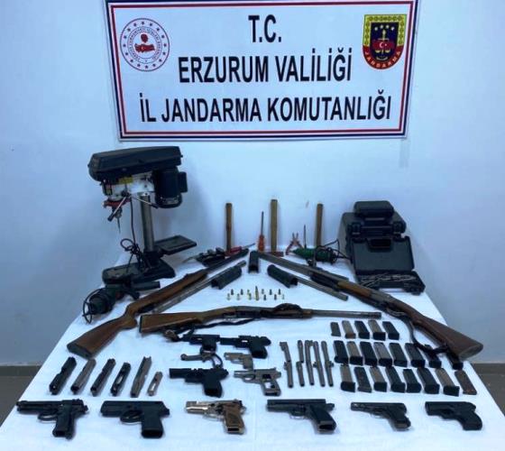 Erzurum’da kaçak silah ticareti operasyonu: 2 gözaltı