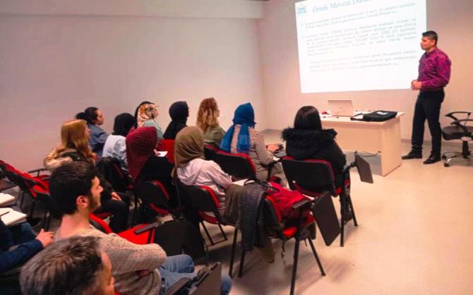 Erzurum’da proje yazma eğitimi