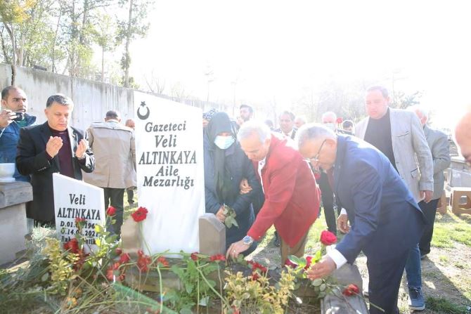 Merhum Veli Altınkaya dualarla anıldı