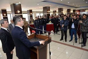 Vali Memiş’ten Jandarma ve Emniyet’e bayram ziyareti