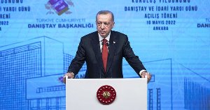 Başkan Erdoğan'dan yeni anayasa açıklaması: Milletimizi mevcut anayasadan kurtarma irademiz bakidir