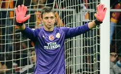 Cezaevinde Muslera krizi