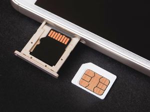 Cep telefonunda SIM kartı dönemi sona eriyor! SIM kartsız telefon nasıl çalışır?
