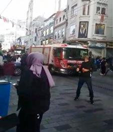İstiklal Caddesi'nde bombalı saldırı! Açıklamalar peş peşe geldi