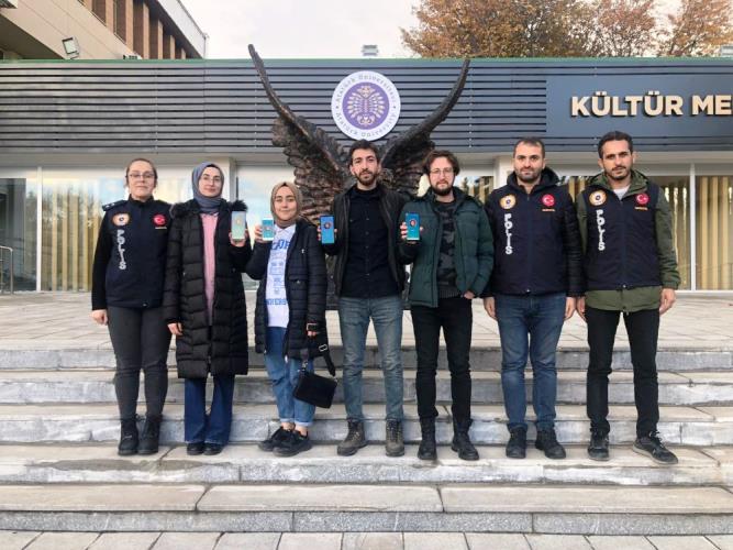 Erzurum Narkotik Suçlarla Mücadele şube ekipleri, gençler için sahada