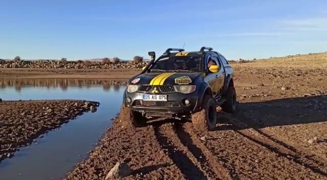 Maceracılar sezonu Rus off-roadçılarla açtı