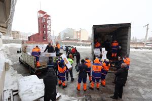 Büyükşehir’den deprem bölgesine yardım konvoyu