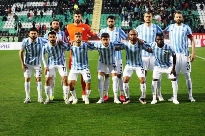 Erzurumspor FK Denizli'de aldığı 3 puanı 12 Mart düşman işgalinden kurtuluş yıl dönümüne hediye etti