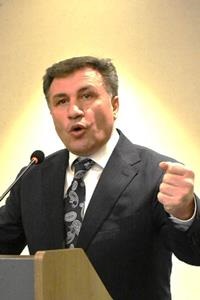 Fuat Demir Ak Parti’den milletvekili aday adayı oldu…