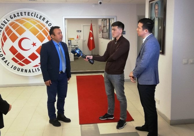 Kazakistanlı gazetecilerden KGK ziyareti