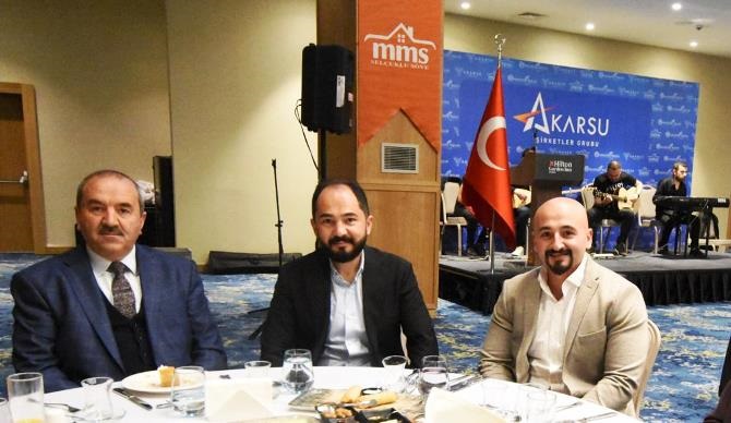 Akarsu Şirketler Grubu’ndan iftar yemeği