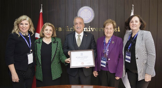 Atatürk Üniversitesi Akreditasyonda Tarih Yazdı..208 Üniversite Arasında 5. Sırada Yer Aldı