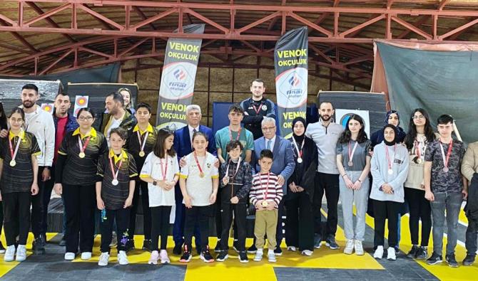 Okul Sporları okçuluk il şampiyonası Erzurum’da yapılıyor