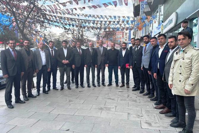 Yavilioğlu, Erzurum’da seçim çalışmalarına katıldı