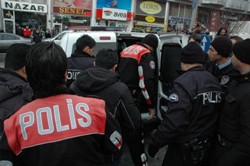 Flaş... Erzurum'da Polislere Soruşturma Açıldı