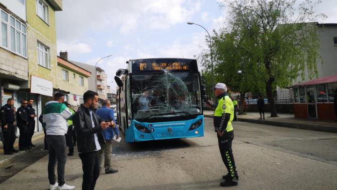 Erzurum’da iki otobüs çarpıştı: 12 yaralı