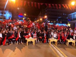 Erzurum Demokrasi ve Milli Birlik Günü’nde tek yürek oldu