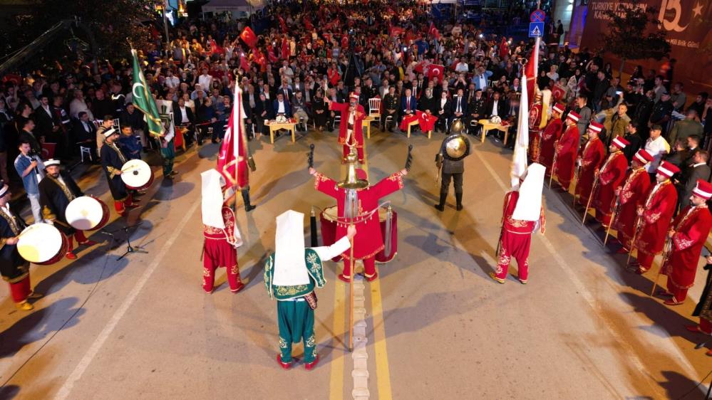 Erzurum Demokrasi ve Milli Birlik Günü’nde tek yürek oldu