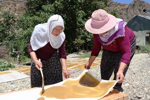 Erzurum'da Karnavas dut pestili yapımı başladı