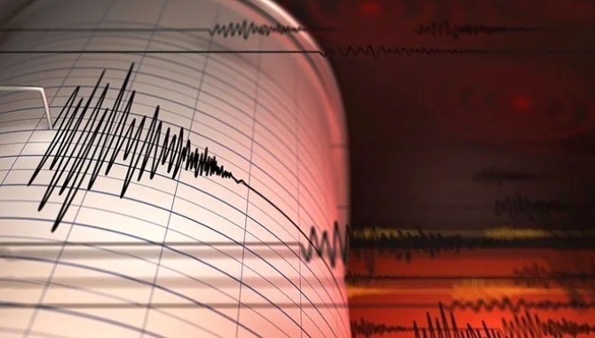 Erzurum'da 4 büyüklüğünde deprem