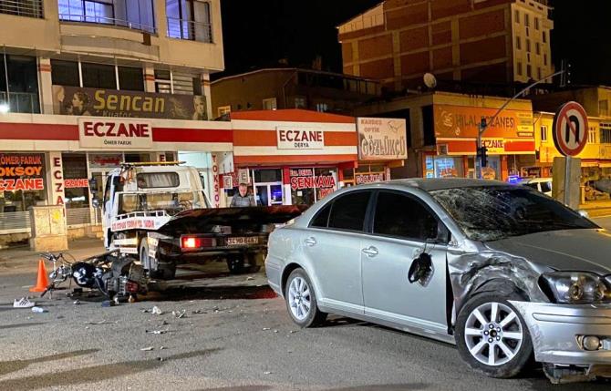 Erzurum’da motosiklet otomobille çarpıştı: 1 ölü 1 yaralı