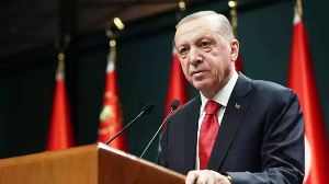 Cumhurbaşkanı Erdoğan: Enflasyondaki yükseliş geçici