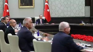 Kabine toplantısı sonra erdi! Cumhurbaşkanı Erdoğan'dan fırsatçılara net mesaj: Cezalar daha caydırıcı olacak