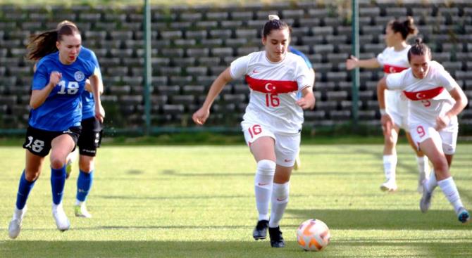 U19 Kadın Milli Futbol Takımı, Estonya’yı 3-2 yendi