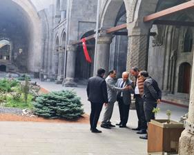 Çifte Minareli Medrese bir hafta ziyaretçilere kapalı