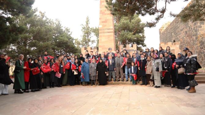 Erzurum Kent Konseyi Kadın Meclisi’nden Cumhuriyet kutlamas