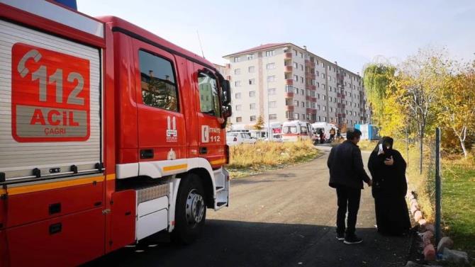 Kur'an kursu deposunda çıkan yangın korkuttu