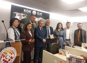 Türklüğün Kazak önderi Çokay KGK’da anıldı