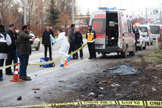 Erzurum'da karayolu kenarında ceset bulundu