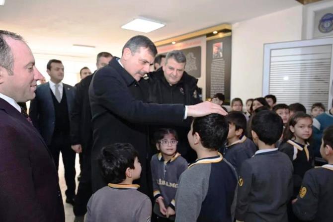 Vali Çiftçi’den Polis Amca’ya ziyaret