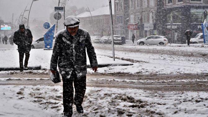 Doğu’da kar varlığı hızla azalıyor