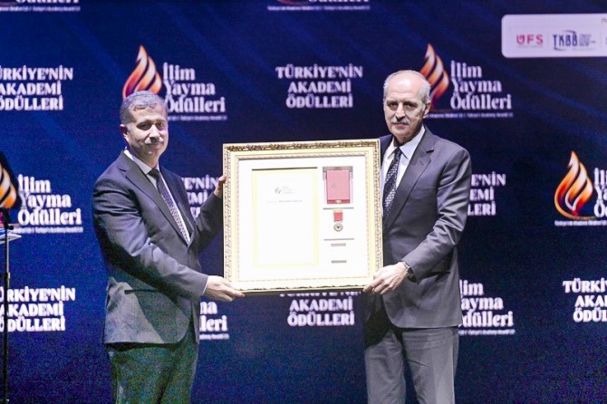 Mühendislik, Doğa Ve Sağlık Bilimleri Ödülüne Prof. Dr. İlhami Gülçin Layık Görüldü