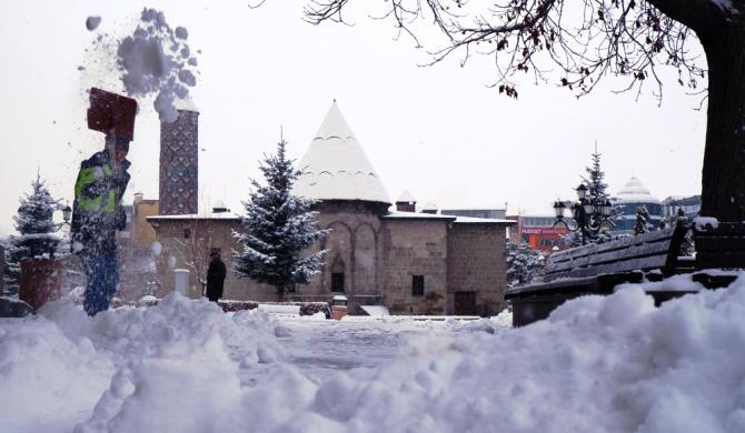 Erzurum beyaza büründü